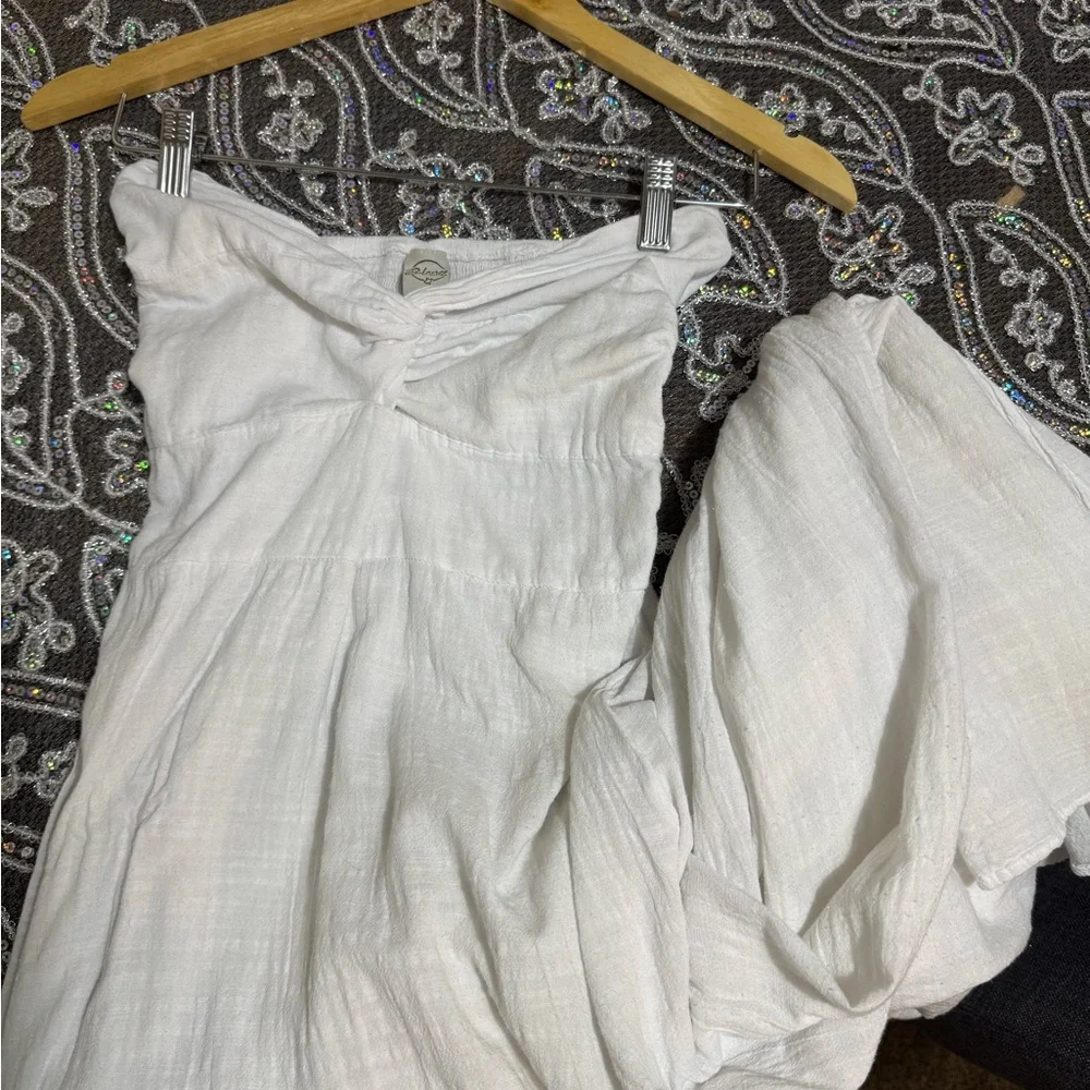 Elegant White Off-Shoulder Dress 100% Peruvian Cotton - Picture 2 of 5